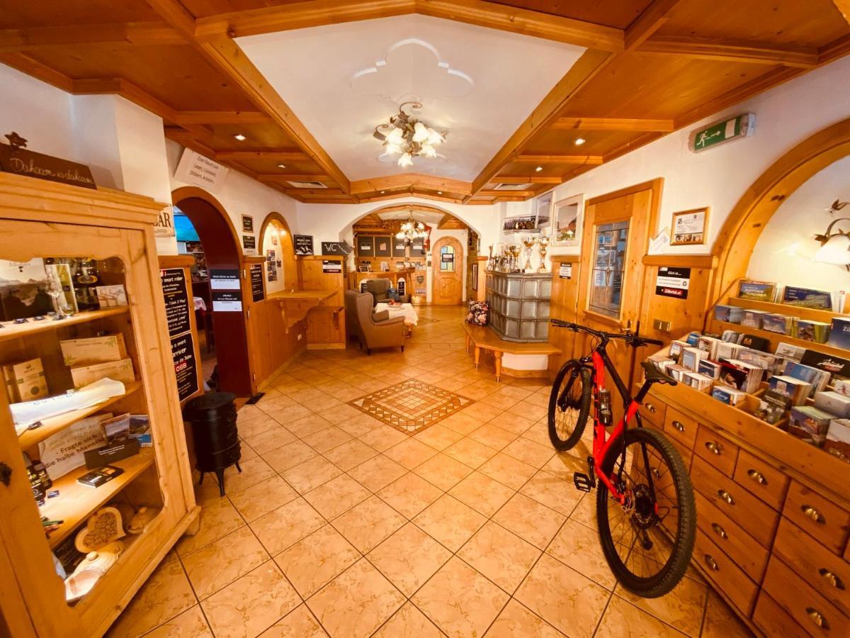 Hotel Standlhof Zillertal Uderns Extérieur photo