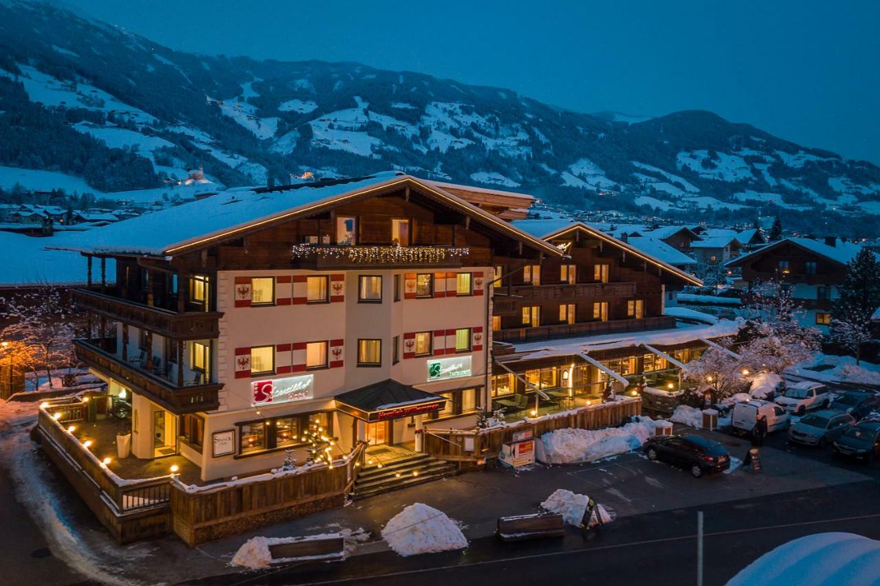 Hotel Standlhof Zillertal Uderns Extérieur photo